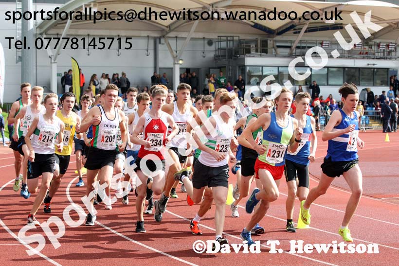 Mens under-17s Northern 6 and 4 Stage Road Relays. Photo: David T. Hewitson/Sports for All Pics